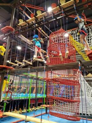 difficult Sky Rope Obstacle Course