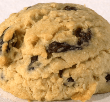 Oatmeal Raisin Cookie