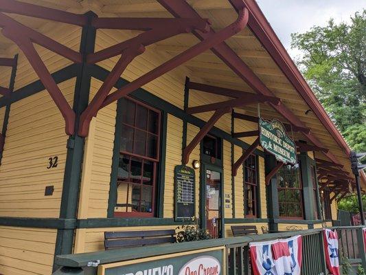 Saluda Historic Train Depot