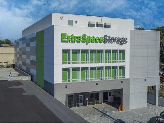 Alternate Beauty Image - Extra Space Storage at 1240 Mt Olivet Rd NE, Washington, DC 20002