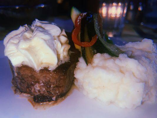 Filet with Gorgonzola butter