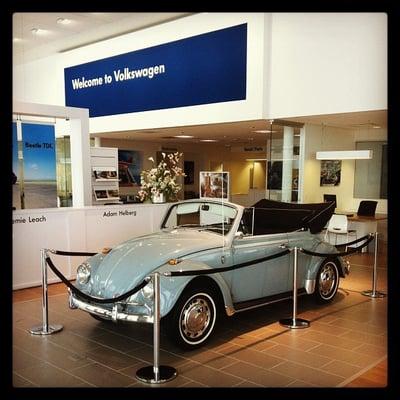 LaFontaine Volkswagen in Dearborn, Michigan Interior