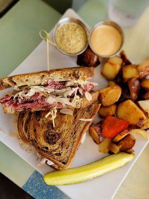 For Real Reuben on authentic German Rye