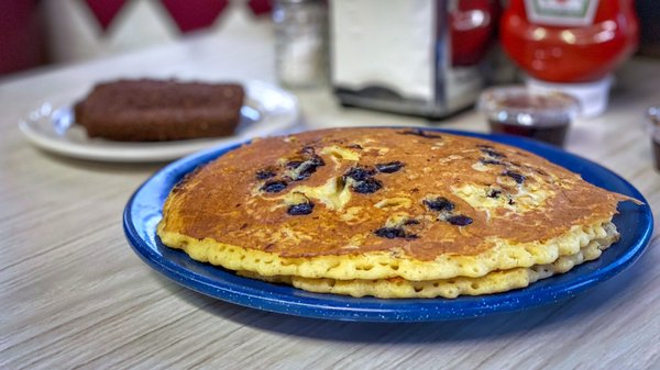 Blueberry Pancakes / Livermush