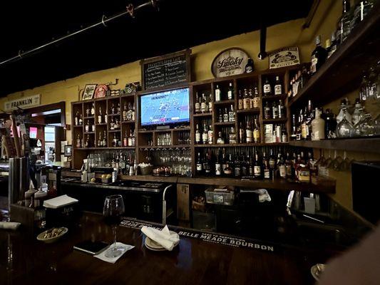 Puckett's Bar Area