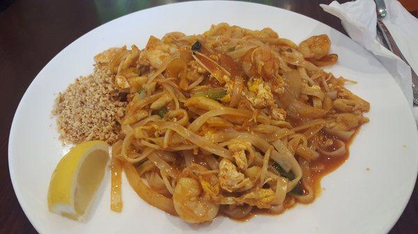 Pad thai