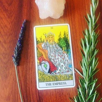 Customized tarot readings