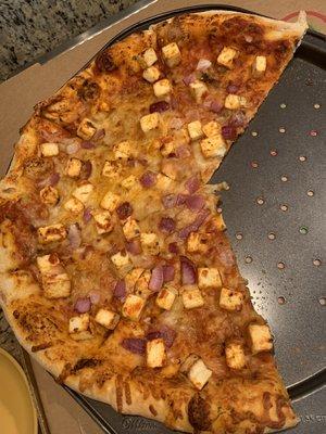 Paneer Tikka Barbeque Pizza