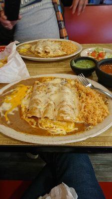 Awesome Mexican Food, a local favorite... Check them out