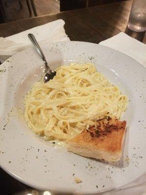 Fettuccine Alfredo