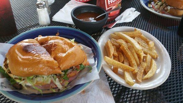 Fajita Torta and Fries