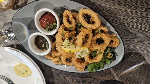 Fried calamari with jerk glazed.