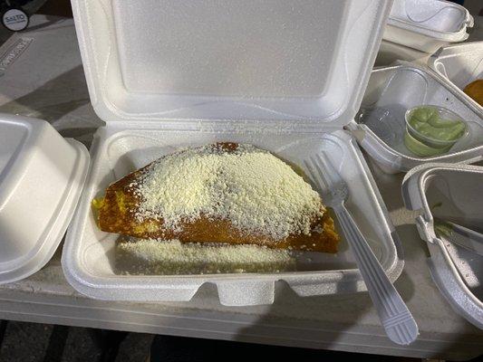 Cachapa con queso de mano