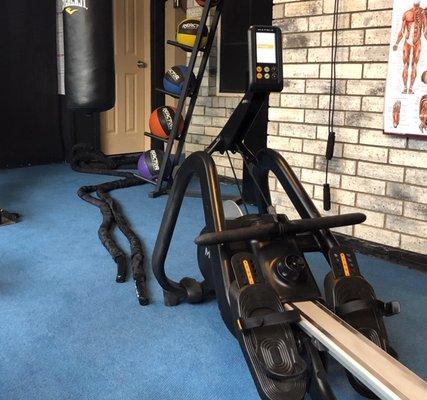 Cedar Hill Personal  Weights and Body Shaping Trainers Private