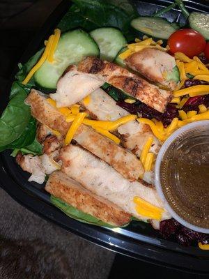 Super Grilled Chicken Salad