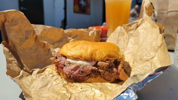 Pit beef sandwich, rare