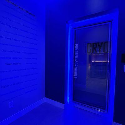 Join us for a cryotherapy treatment!