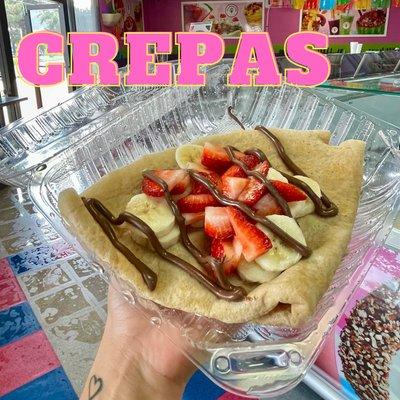 Strawberries & bananas crepe