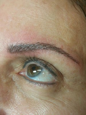 Microblading Brow