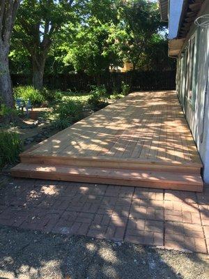 Low profile redwood deck, Vacaville, CA