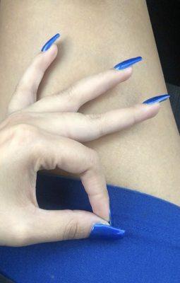 Dark blue nails