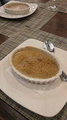 Caramel creme brulee