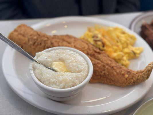 fish & Grits