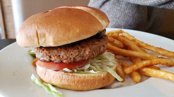 Deluxe Burger, brioche bun ($15+$3 for Beyond Burger). Fine. Pretzel bun is better.