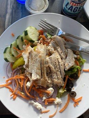 Greek salad with grilled chicken