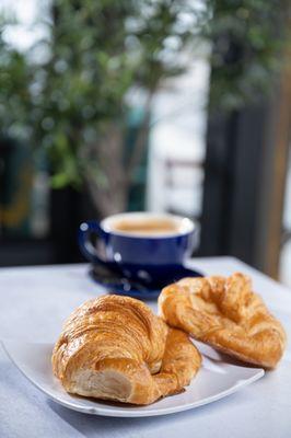 Croissant et latte