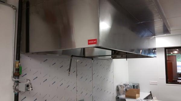 Kitchen fire suppression system services. Visit www.dallaskitchenhoodsystems.com www.dallasfireextinguisherservice.com