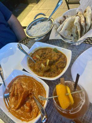 Butter Chicken, Garlic Naan, Basmati Rice