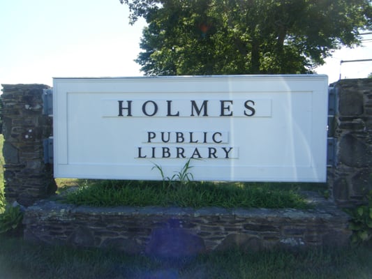 Holmes Public Library