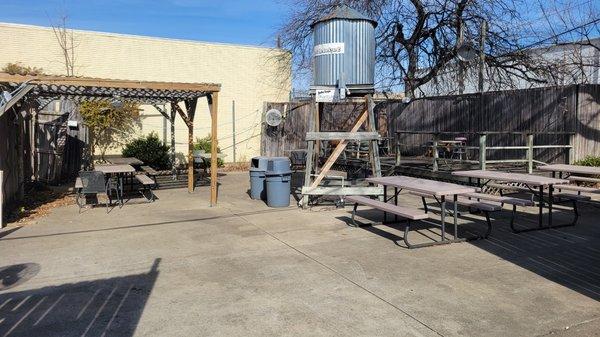 Plentiful outdoor seating.