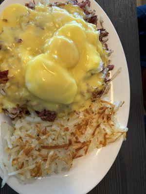 Irish eggs Benedict