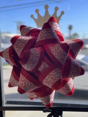 Custom Holiday Twisted Loop Bow.