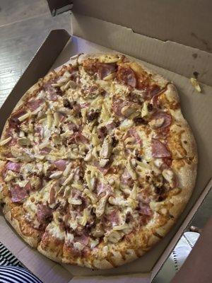 Large Hawaiian Chicken Pizza