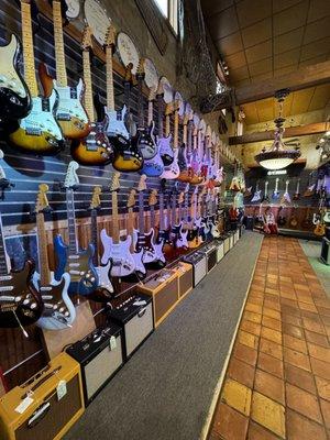 Mom's Guitar Shop