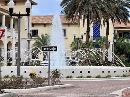 When you see this fountain, you are pretty much there. You can see the outdoor seating from the fountain.