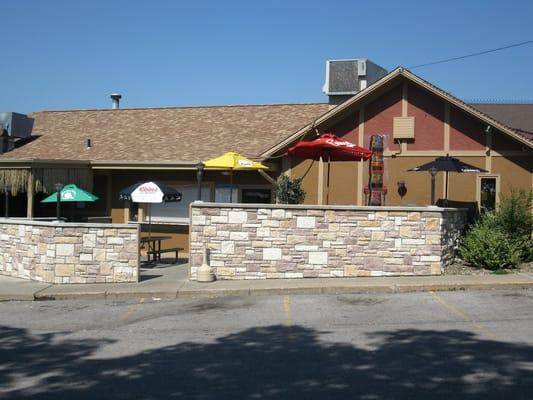 Great outdoor beer garden!