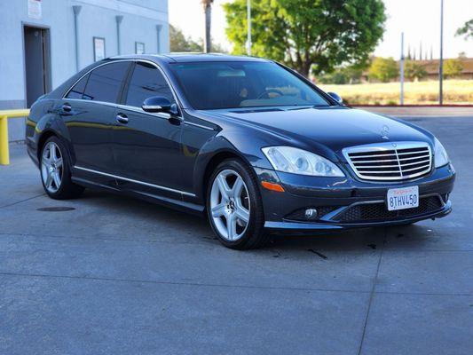 Best wash in south Sacramento. Good service. I had a wonderful experience. Thank you, Oscar and Jose, for being helpful