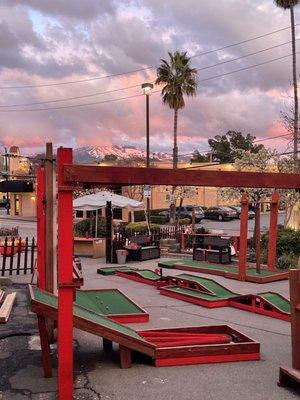 Putter's Miniature Golf