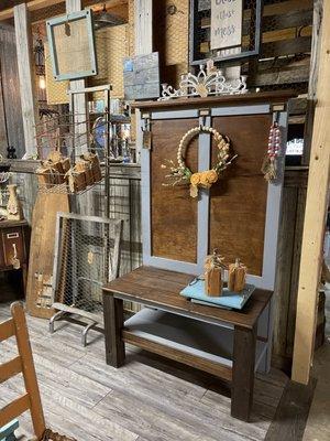 Red Barn Flea Market Antiques & More!