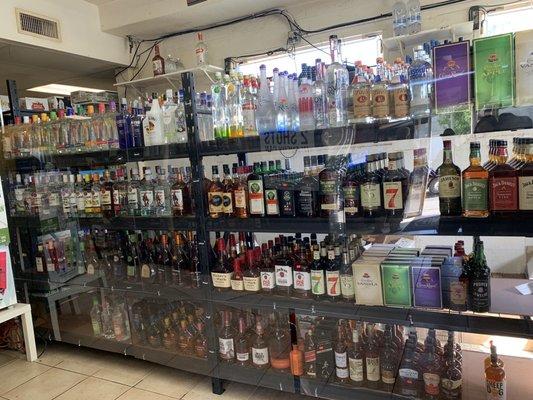 Gulfport Liquors and Pepperz Bar