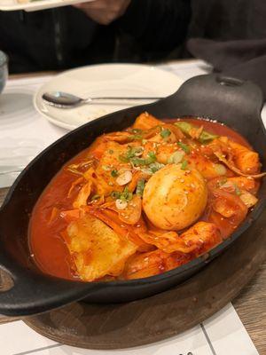 Spicy tteokbokki