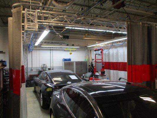 Our aluminum repair room is dedicated strictly to the repair of today's aluminum vehicles.