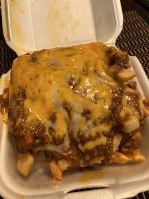 Small chilli cheese fries were delicious