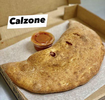 Calzone w/ ham mozzarella & ricotta cheese