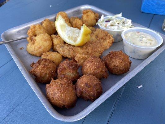 Fried Shrimp and Fish Combo Basket with Hushpuppies