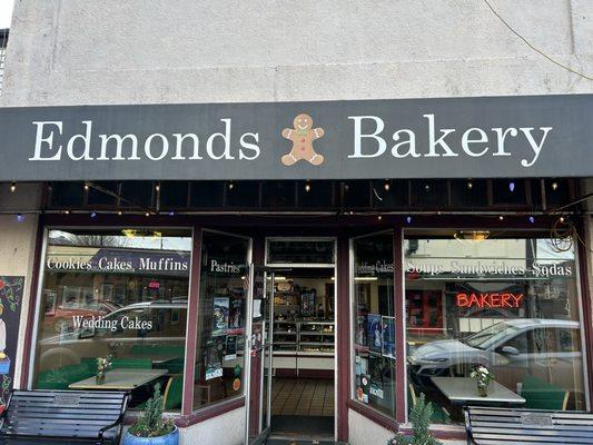 Edmonds Bakery